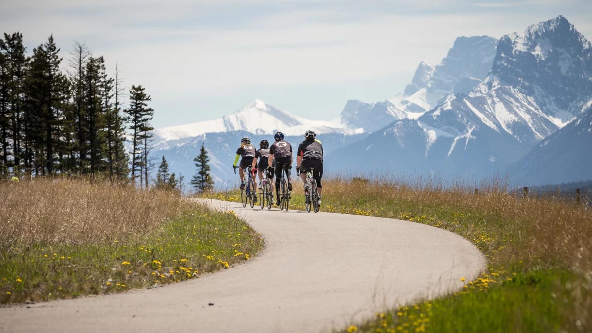 Special! New Downtown Mtn View Free Parking 2B&2B Leilighet Canmore Eksteriør bilde
